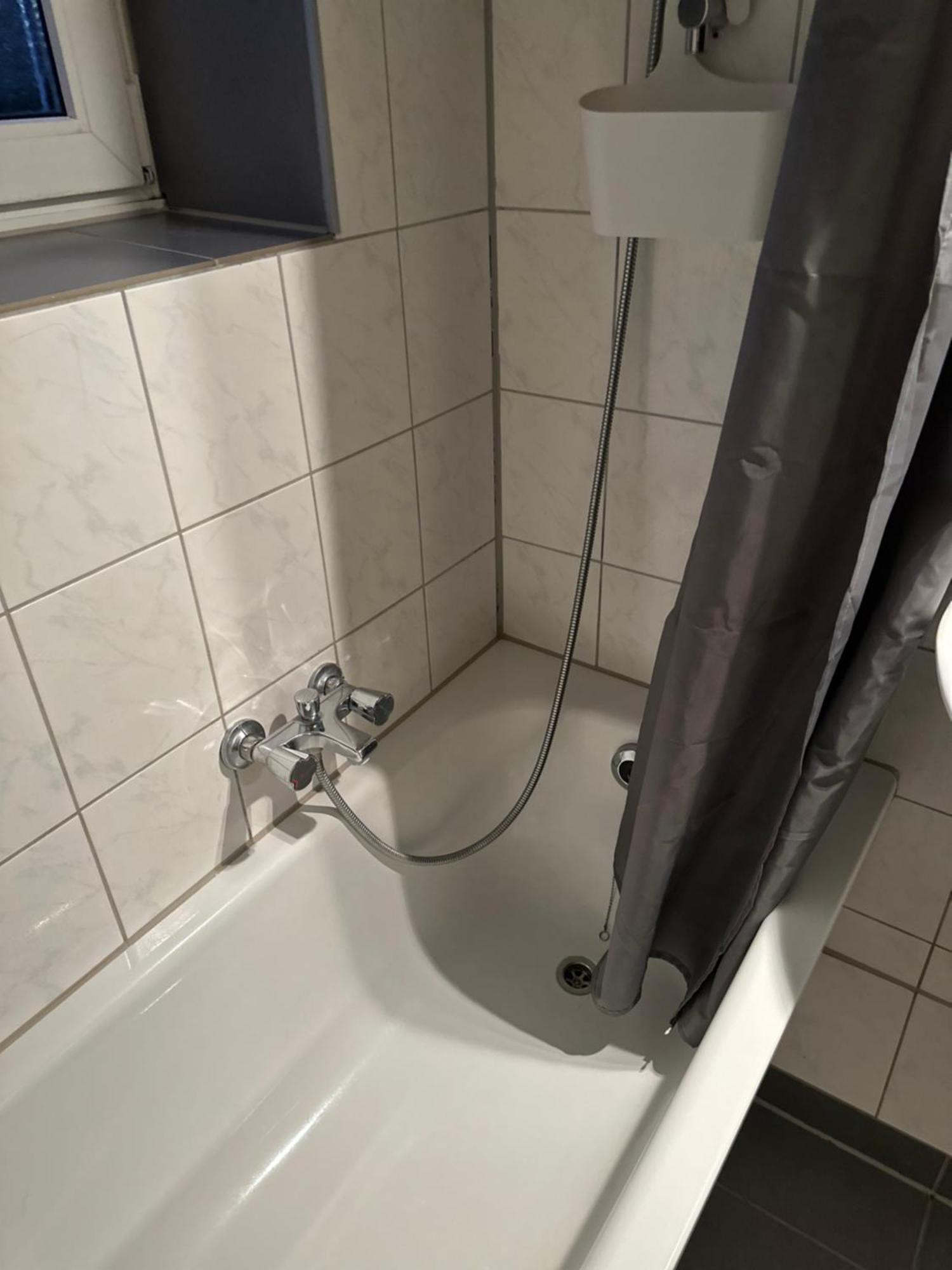Am Deich 1 Zentral Mit Stadtblick Und Kontaktloser Check In Apartment Bremerhaven