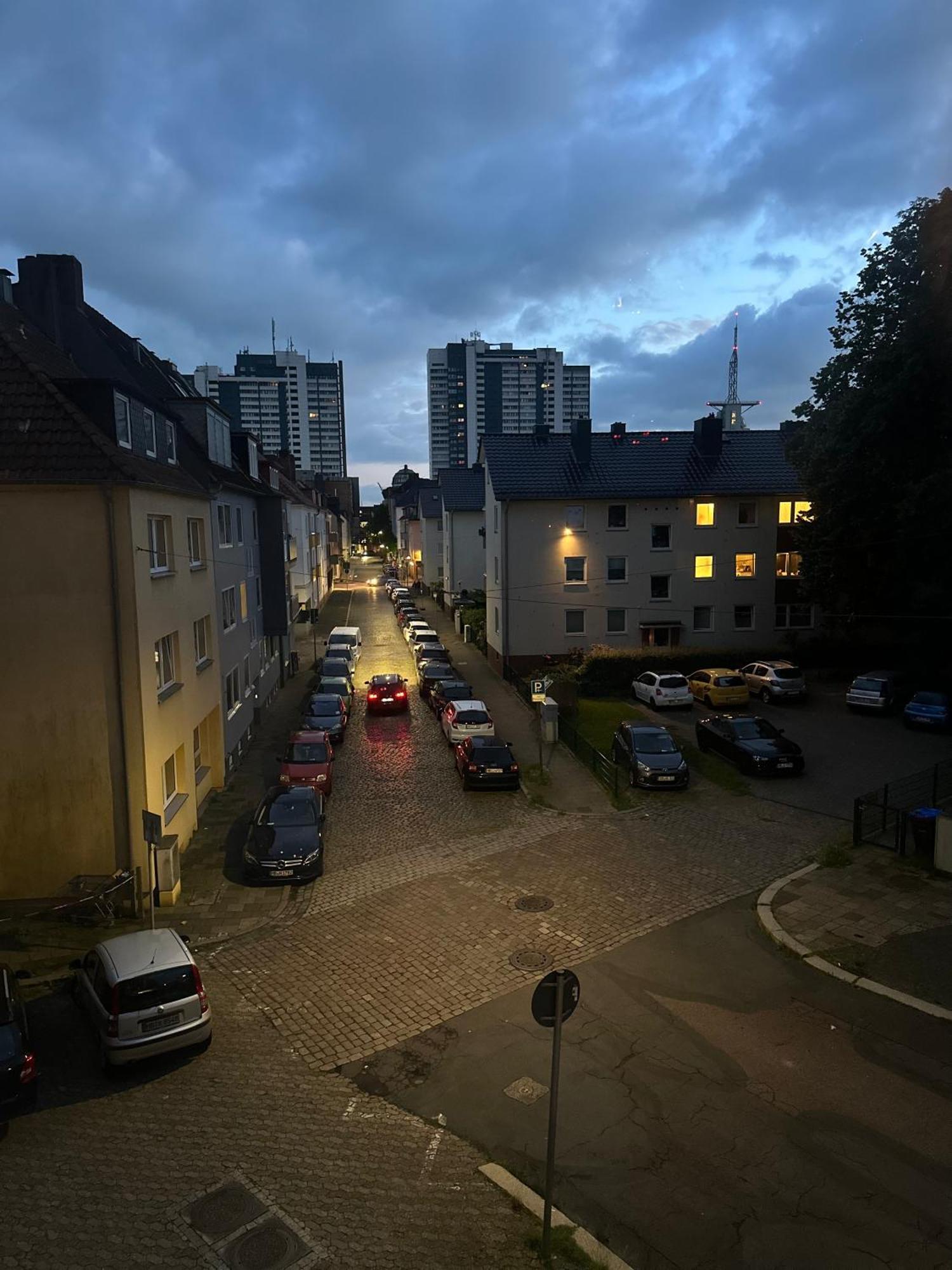 Am Deich 1 Zentral Mit Stadtblick Und Kontaktloser Check In *