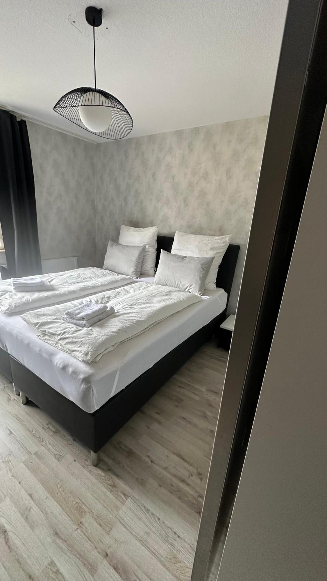 Am Deich 1 Zentral Mit Stadtblick Und Kontaktloser Check In Bremerhaven