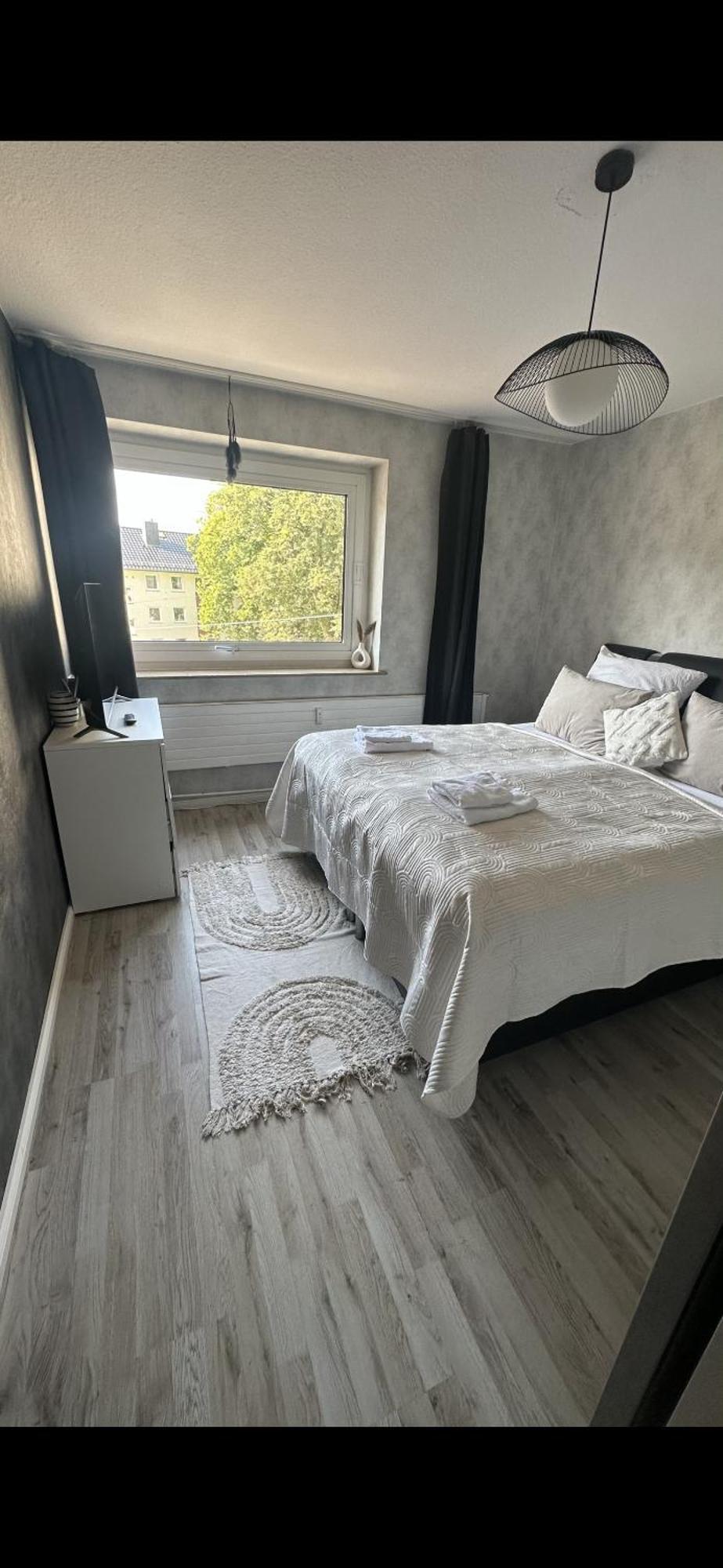 Apartment Am Deich 1 Zentral Mit Stadtblick Und Kontaktloser Check In Bremerhaven