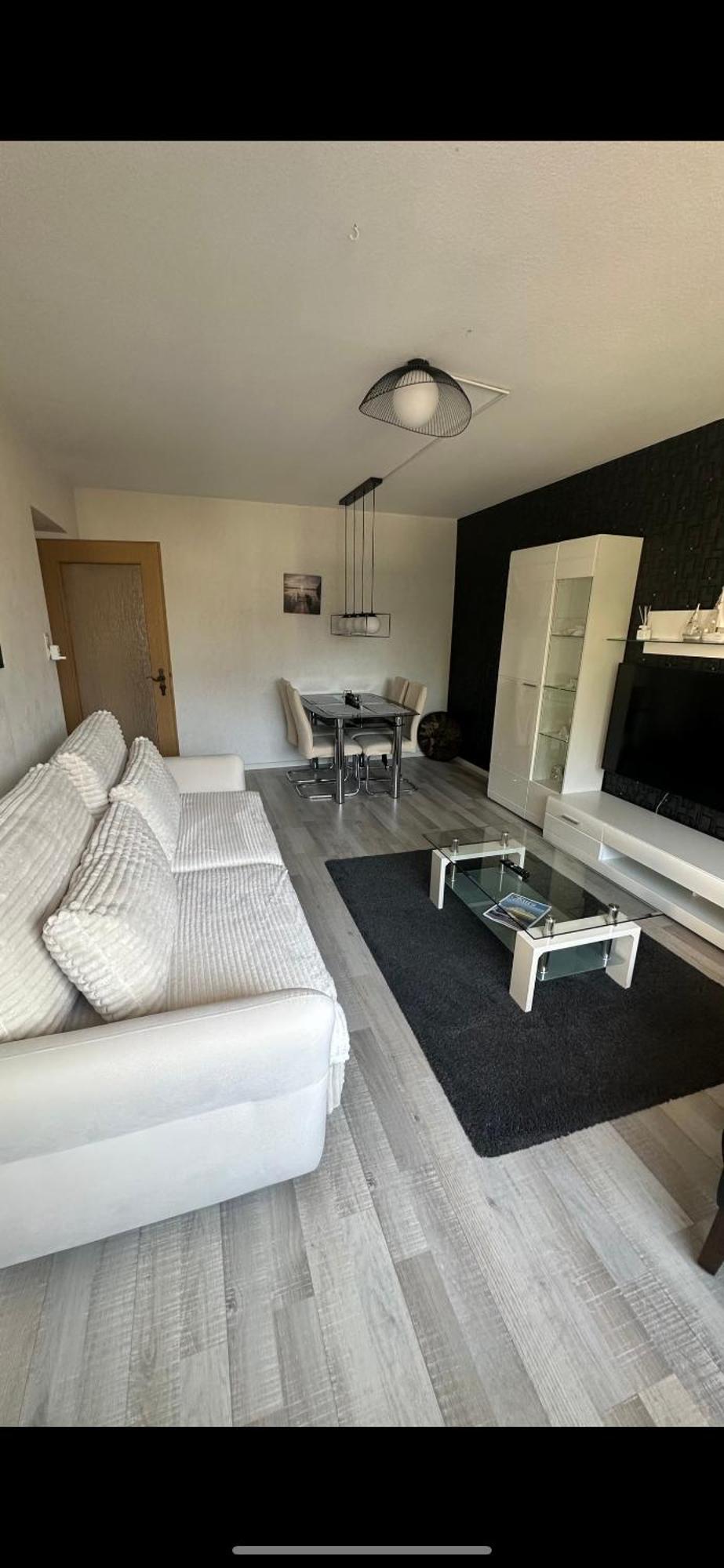 Am Deich 1 Zentral Mit Stadtblick Und Kontaktloser Check In Apartment Bremerhaven